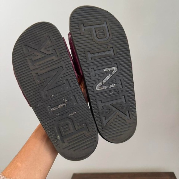 Victoria Secret PINK Slide Approx size 7 - Picture 6 of 7